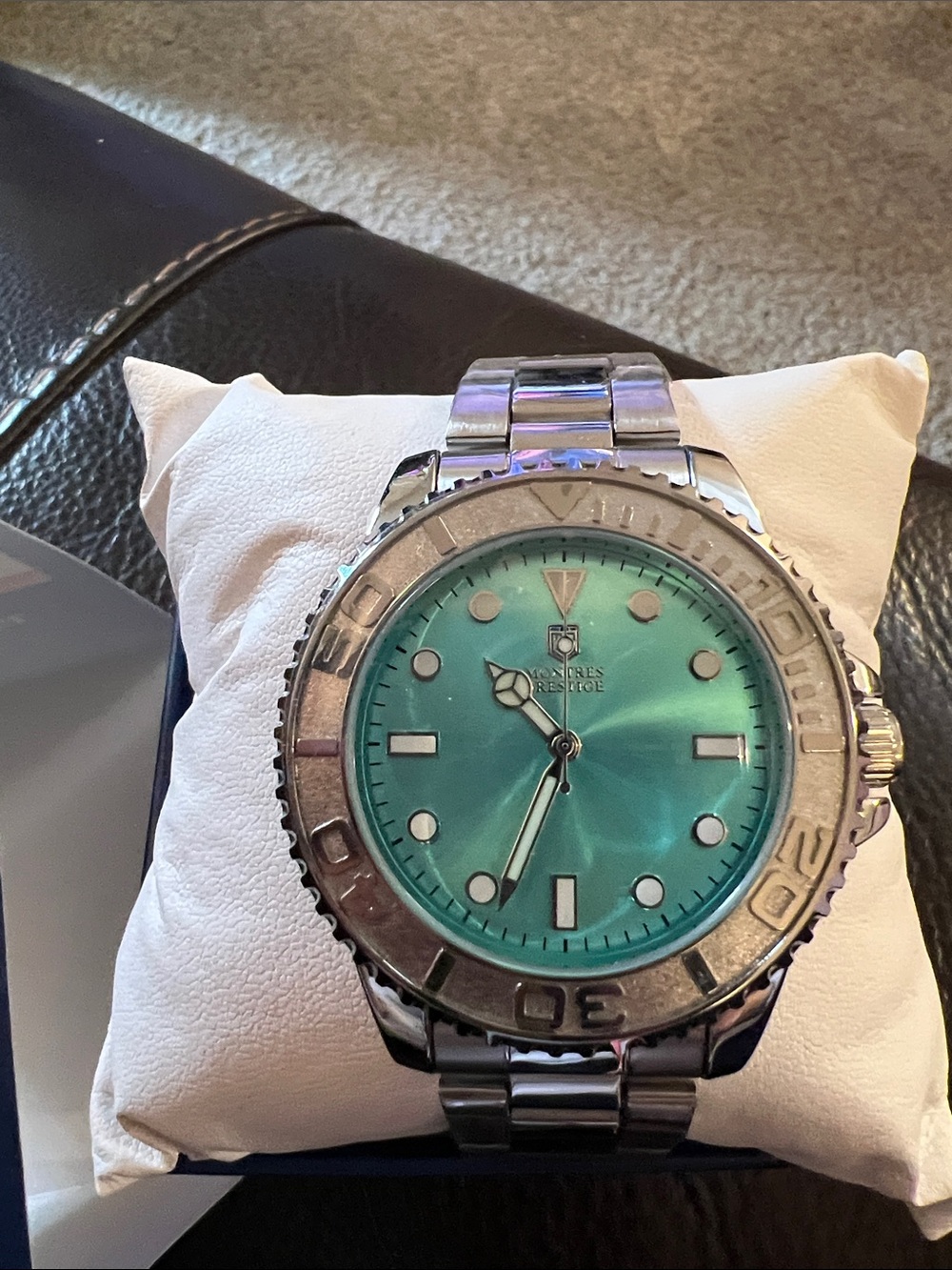 Invicta Men's Turquoise Dial Silver Stainless Steel Bracelet Watch